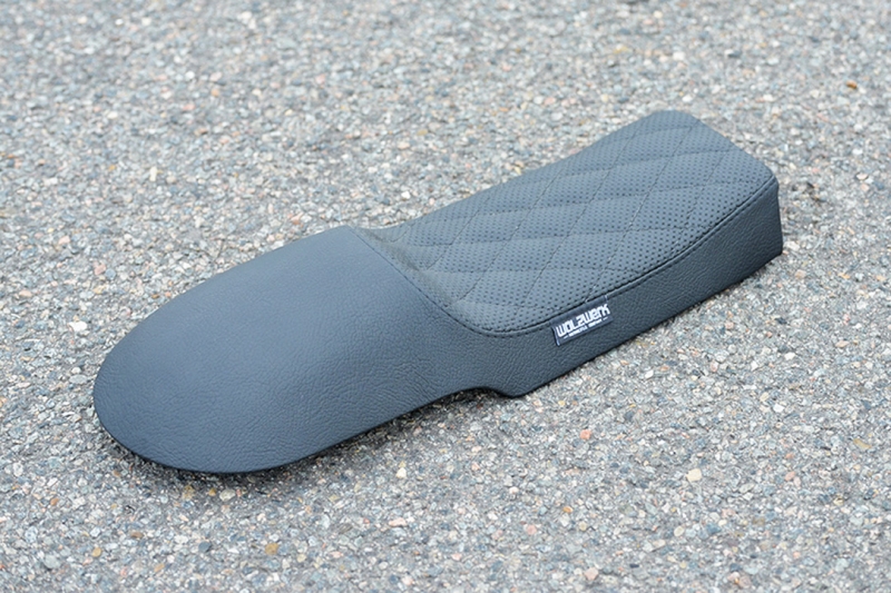 Sitzbank Cafe Racer schwarz, Monolever